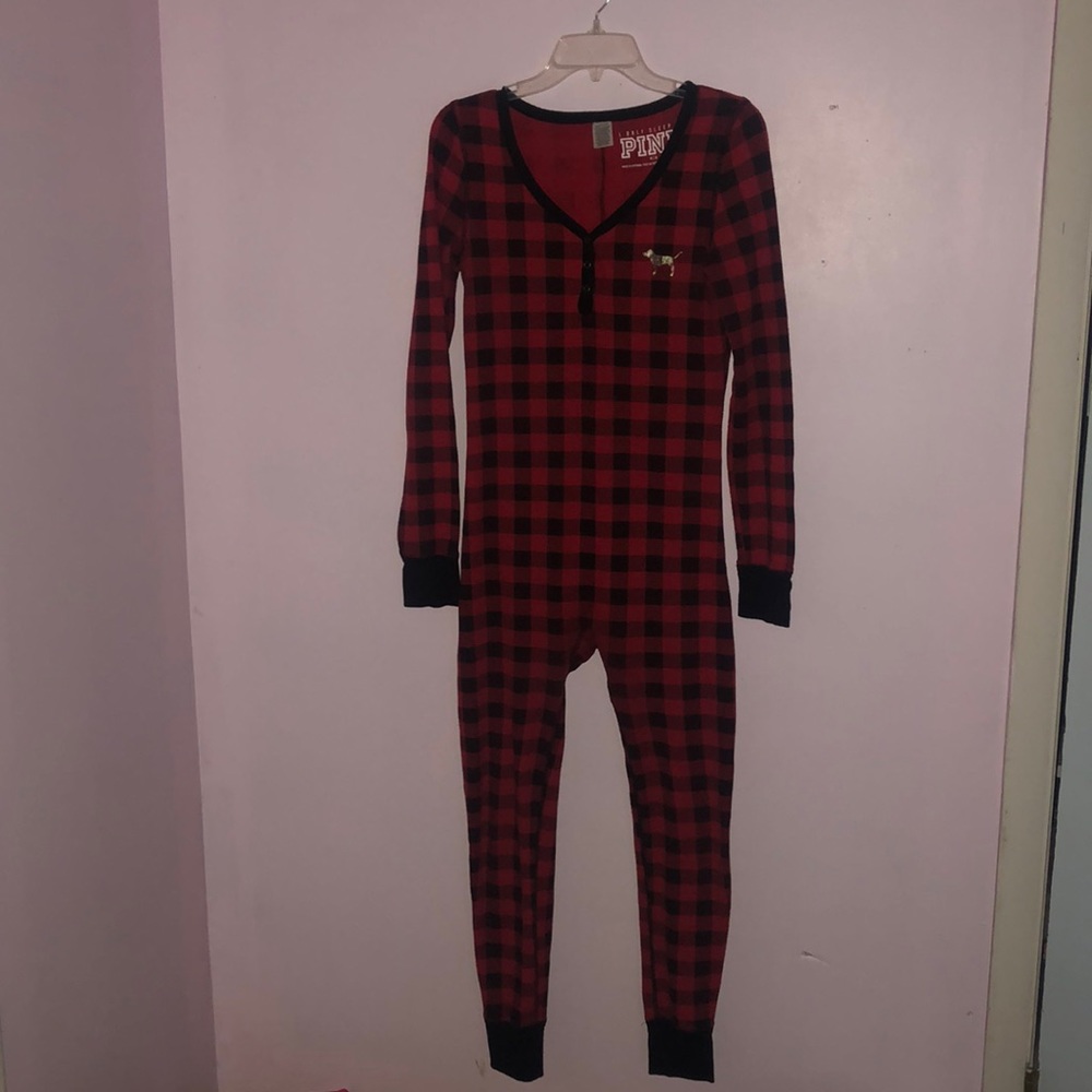 VS pink onesie